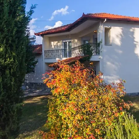 Woods Cottage-πολυτελής μεζονέτα λουτρά πόζαρ * Megaplatanos
