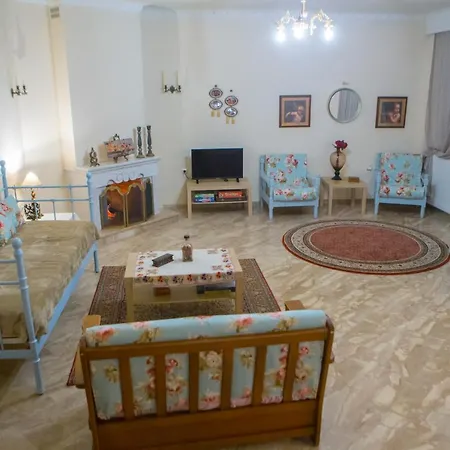 Woods Cottage-πολυτελής μεζονέτα λουτρά πόζαρ * Megaplatanos