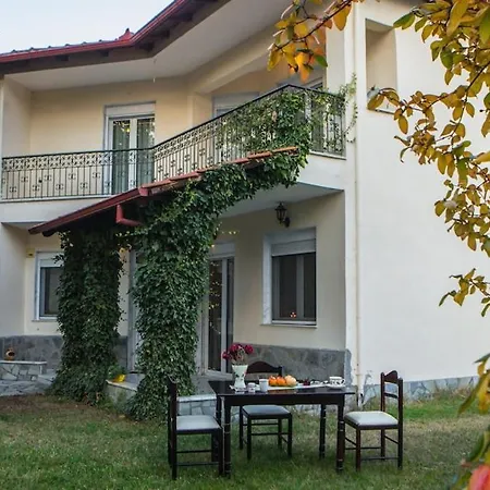 Woodscottage Country For Families And Friends In Loutra Pozar Megaplatanos