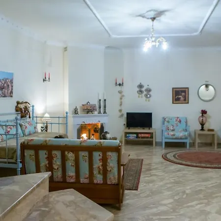 Woodscottage Country For Families And Friends In Loutra Pozar Megaplatanos